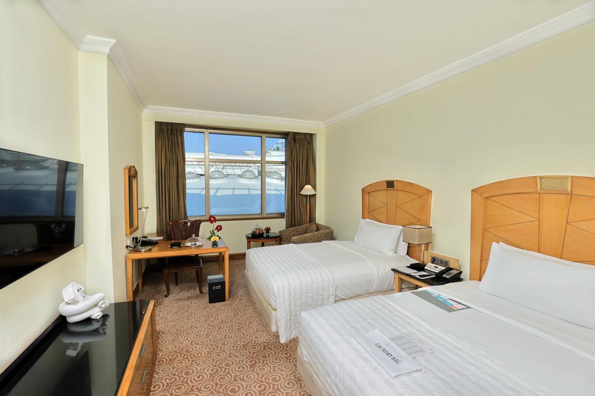 Hotel Le Royal Meridien 5*